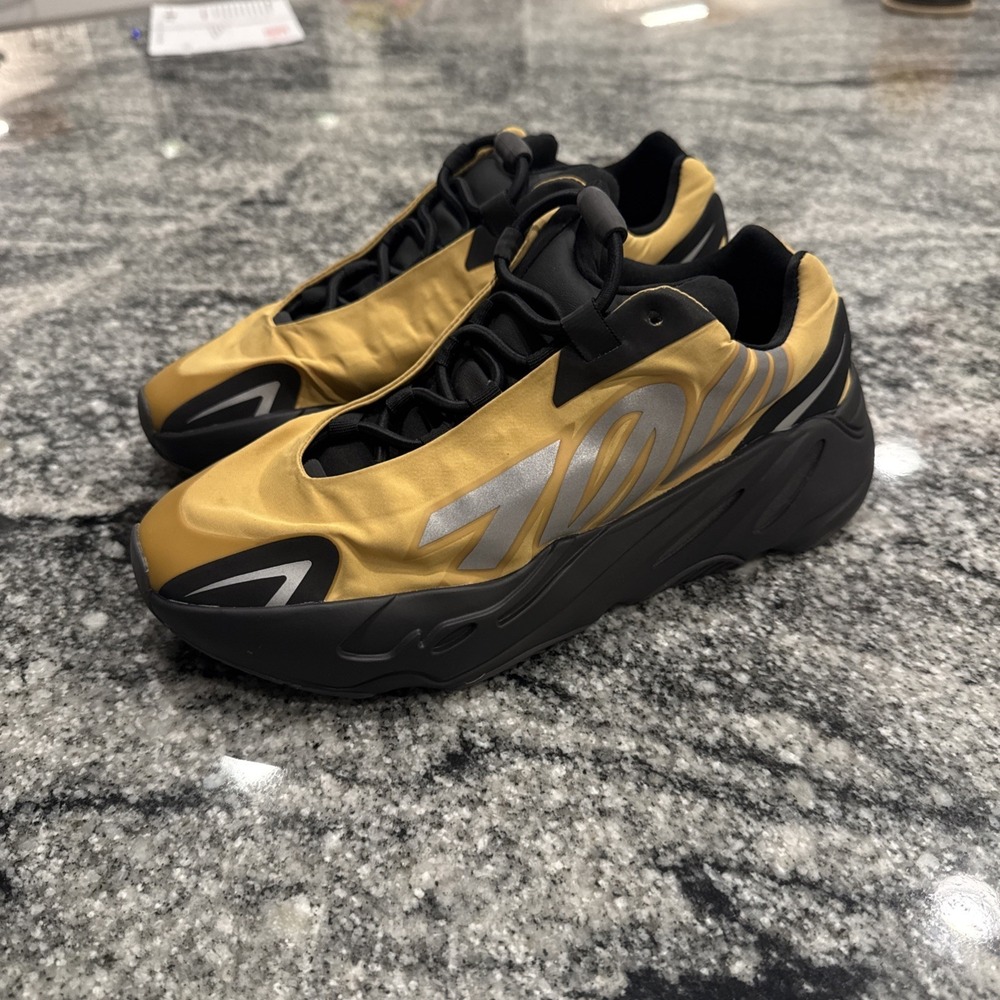 Authentic Adidas Yeezy Boost 700 MNVN Honey Flux Size 6.5‎ Great Shape